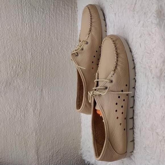 SAS Breezy Latte Leather Upper Round Toe Lace Up Moccasin Style Comfort Shoe - Picture 4 of 16